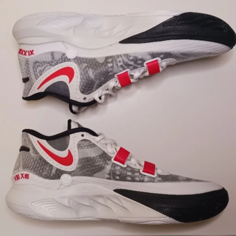 Nike Kyrie 8 White University Red - Picture 3 of 6